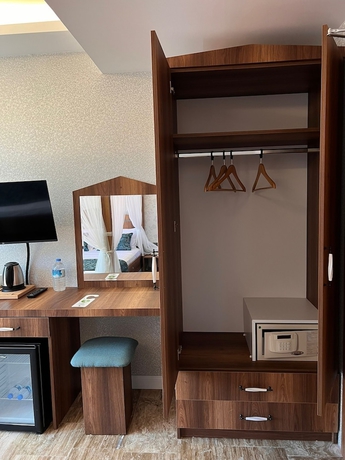 Imagen de la habitación del AKVARYUM BUTİK OTEL KARABURUN. Foto 10