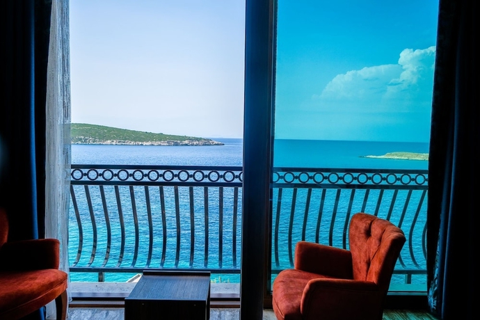 Imagen de la habitación del AKVARYUM BUTİK OTEL KARABURUN. Foto 13