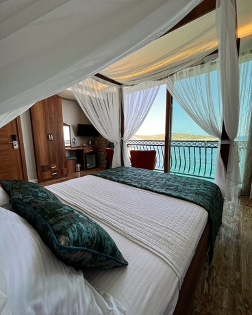 Imagen de la habitación del AKVARYUM BUTİK OTEL KARABURUN. Foto 14