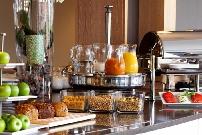 Imagen del bar/restaurante del AKZENT Hotel Dorn. Foto 6