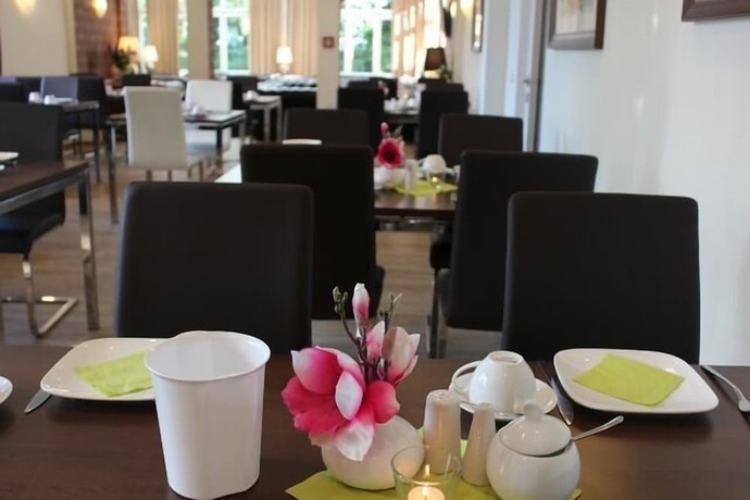 Imagen del bar/restaurante del AKZENT Strandresidenz Villa Verdi. Foto 6