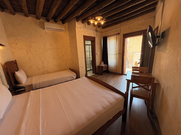 Imagen de la habitación del ALİ RIZA BEY KONAĞI. Foto 3