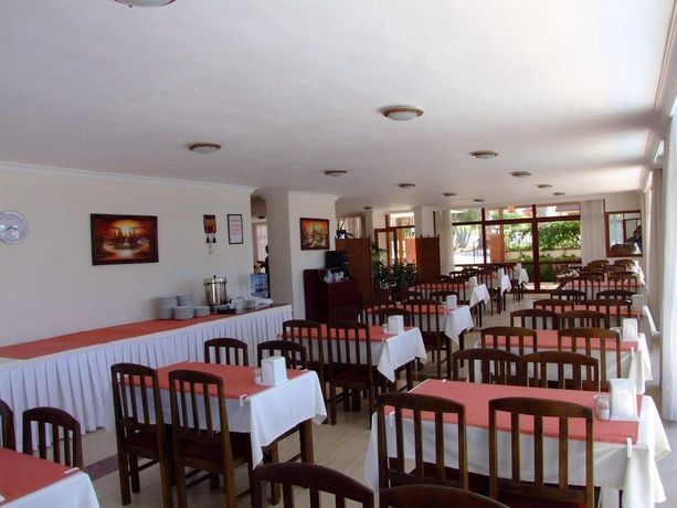 Imagen del bar/restaurante del ALBAYRAK HOTEL. Foto 4