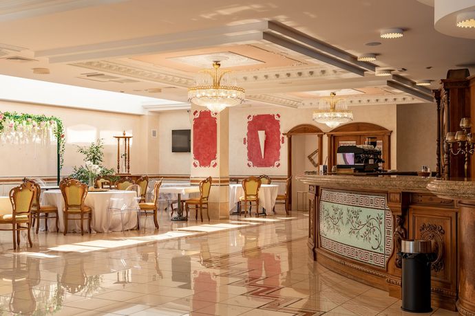 Imagen de los interiores del ALI HOTELS - Palace. Foto 14