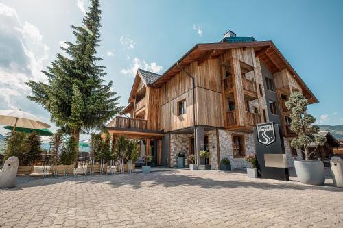 Imagen general del ALMMONTE SENSUM SUITES - Funky Living Hotel. Foto 1