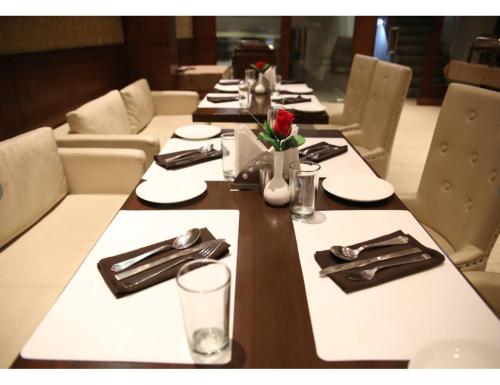 Imagen general del AMR Hotel, Katra. Foto 4