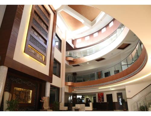 Imagen general del AMR Hotel, Katra. Foto 12
