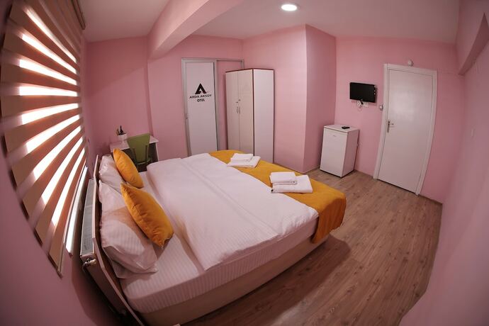 Imagen de la habitación del ARDA AKSOY OTEL. Foto 15
