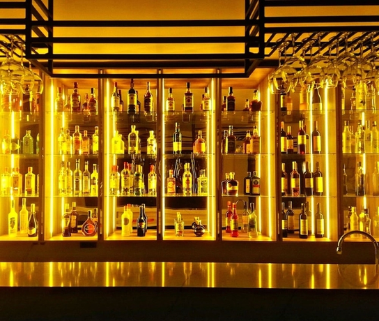 Imagen del bar/restaurante del ASSOS TROY BEACH HOTEL. Foto 2