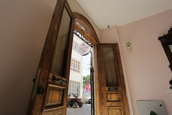 Imagen general del ATA&Ccedil;EŞME OTEL. Foto 6