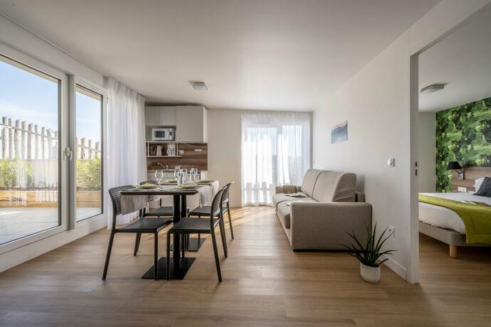 Imagen general del ATHOME RESIDENCE ET SPA. Foto 30