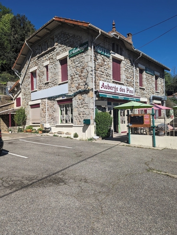 Imagen general del AUBERGE DES PINS, Aubenas. Foto 1