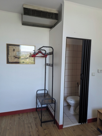 Imagen de la habitación del AUBERGE DES PINS, Aubenas. Foto 10