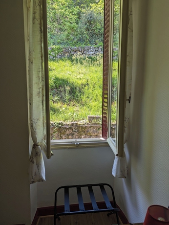 Imagen de la habitación del AUBERGE DES PINS, Aubenas. Foto 12