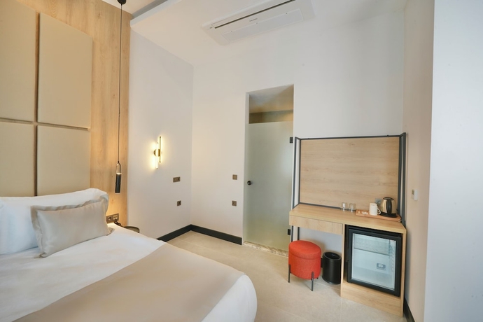 Imagen de la habitación del AYLİN HOTEL. Foto 6