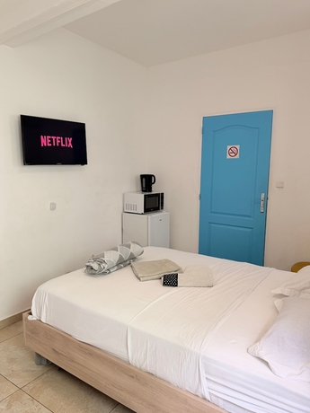 Imagen general del AZUR HOTEL. Foto 1
