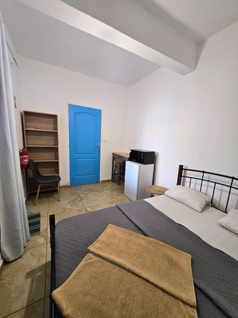 Imagen de la habitación del AZUR HOTEL. Foto 2