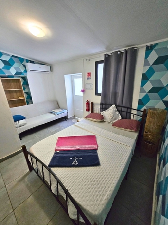 Imagen de la habitación del AZUR HOTEL. Foto 11