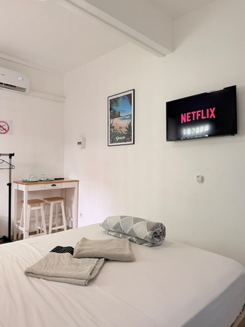 Imagen de la habitación del AZUR HOTEL. Foto 13