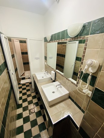 Imagen de los interiores del A&C Much More II. Foto 20