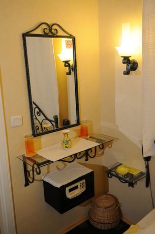 Imagen de la habitación del AandB Home Hotel. Foto 5