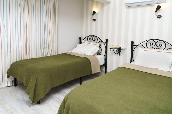 Imagen de la habitación del AandB Home Hotel. Foto 15