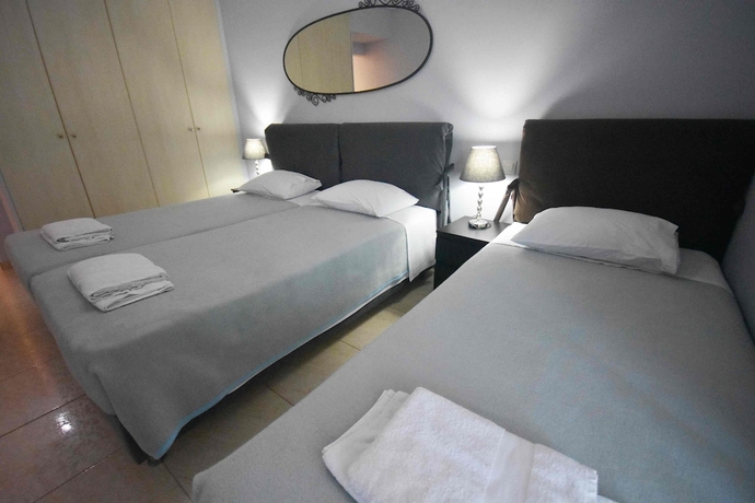 Imagen de la habitación del AandJ Apartments or Rooms athens airport. Foto 13