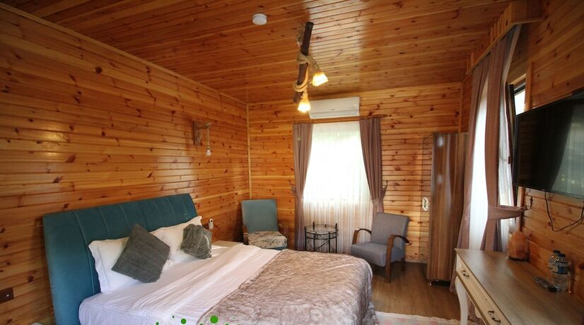 Imagen de la habitación del Abant Bahceli Kosk. Foto 19