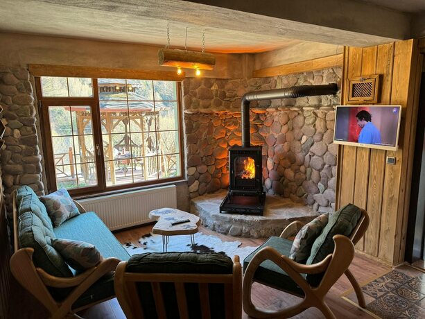 Imagen de la habitación del Abant Bungalov Evleri. Foto 17