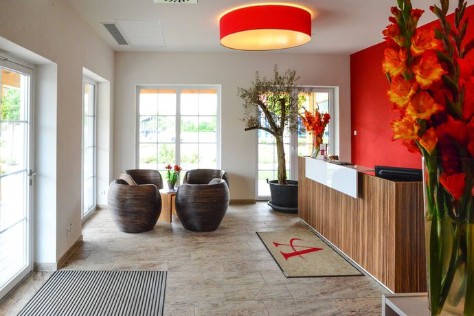 Imagen de los interiores del Abasto Hotel And Spa Maisach. Foto 18