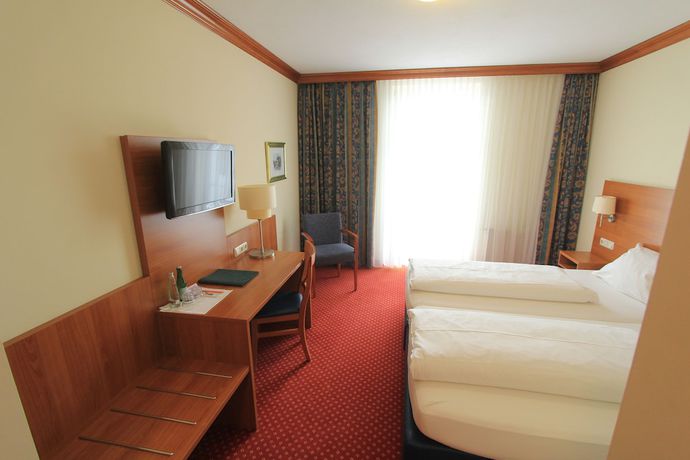 Imagen de la habitación del Abasto Hotel Eichenau. Foto 19