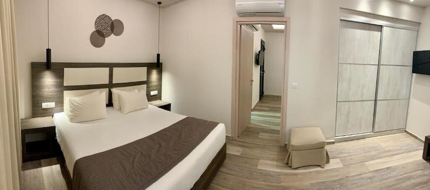 Imagen de la habitación del Abaton Luxury Resort. Foto 8