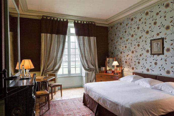 Imagen de la habitación del Abbaye Des Vaux De Cernay. Foto 8