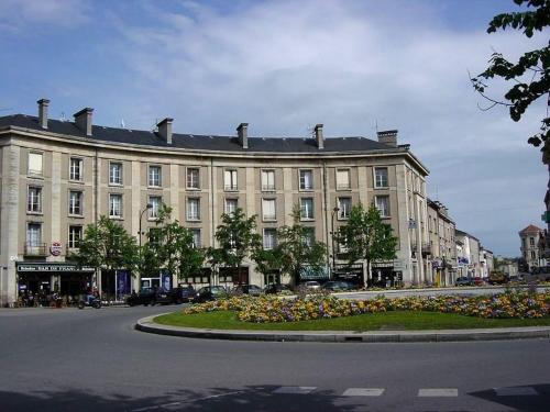 Imagen general del Abc H&ocirc;tel, Toul. Foto 2