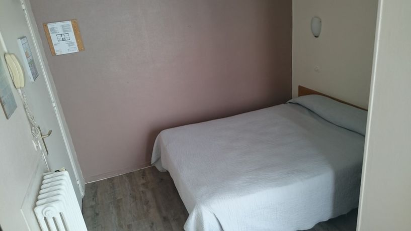Imagen de la habitación del Acacia Hotel. Foto 4