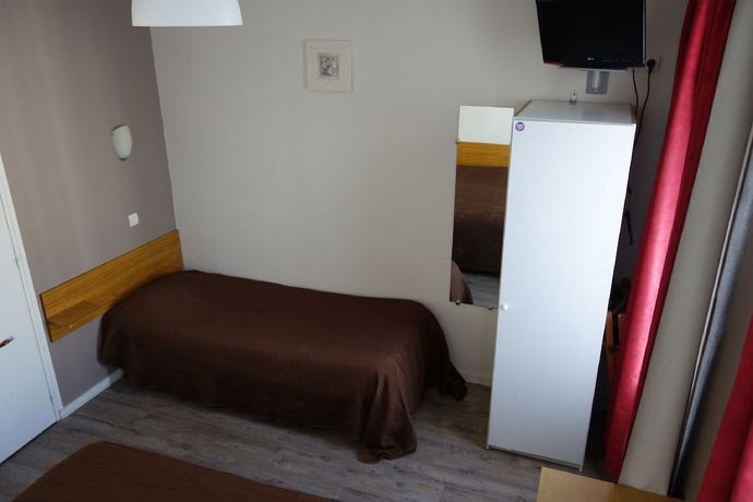 Imagen de la habitación del Acacia Hotel. Foto 9