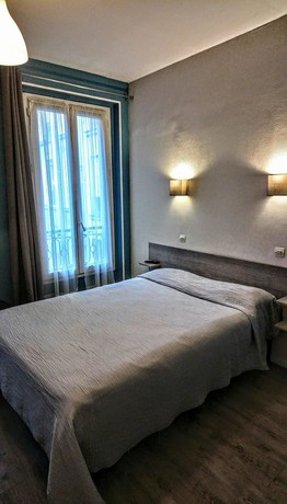 Imagen de la habitación del Acacia Hotel. Foto 10