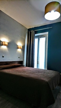 Imagen de la habitación del Acacia Hotel. Foto 16