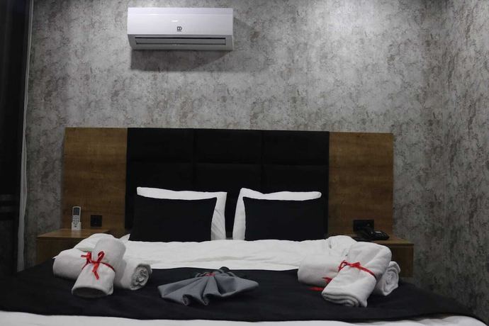 Imagen de la habitación del Acar Airport Hotel. Foto 2