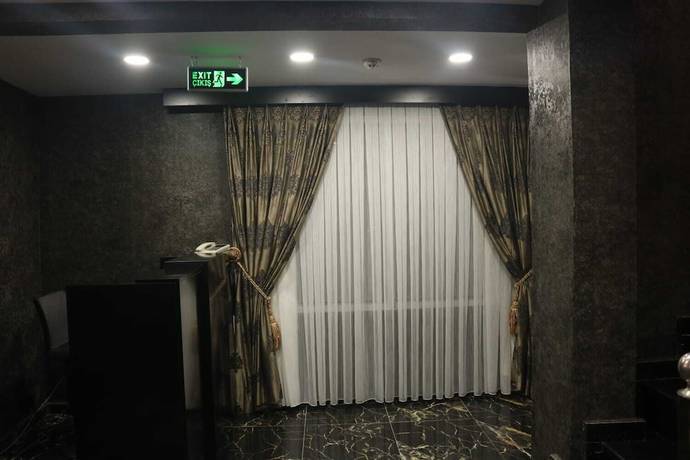 Imagen de los interiores del Acar Airport Hotel. Foto 17