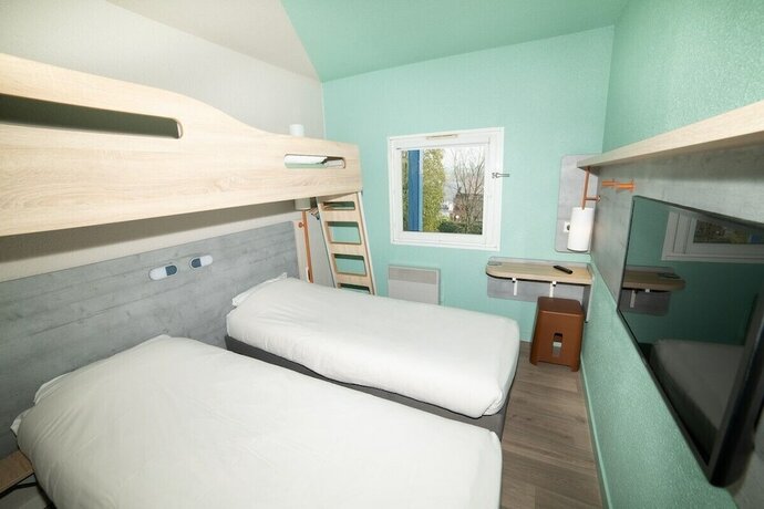 Imagen de la habitación del Accueil Hotel Besan&ccedil;on. Foto 3