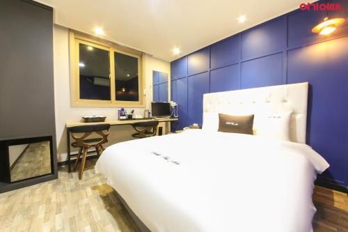 Imagen de la habitación del Ace Hotel. Foto 5