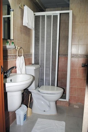 Imagen de la habitación del Acelya Hotel. Foto 6