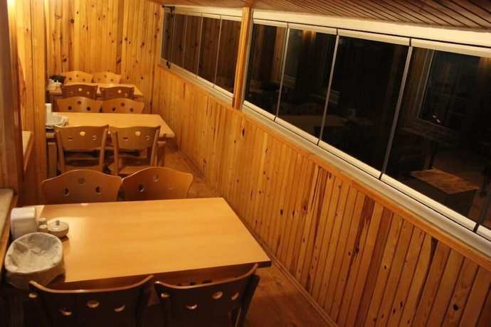 Imagen del bar/restaurante del Acelya Hotel. Foto 4