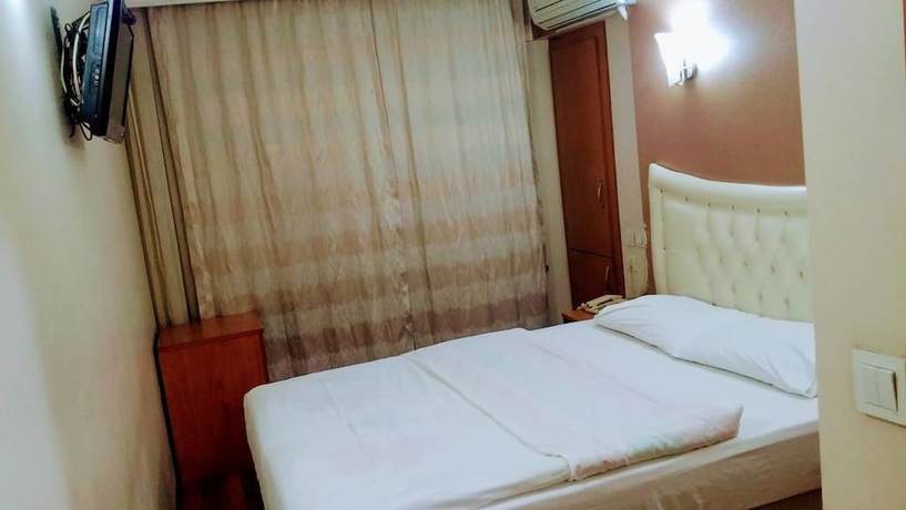 Imagen de la habitación del Acelya Hotel. Foto 12