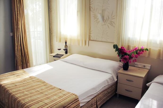 Imagen de la habitación del Acelya Motel. Foto 20