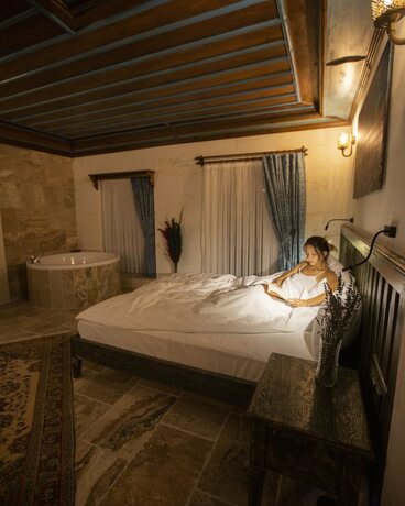 Imagen de la habitación del Acer Cave Hotel. Foto 15