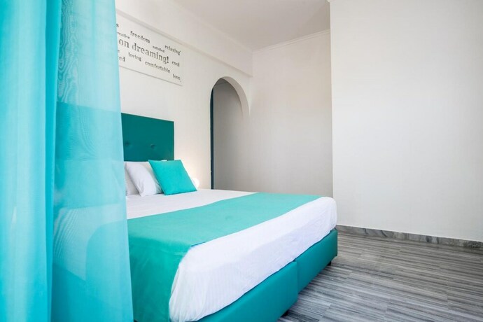 Imagen de la habitación del Acqua Vatos Paros Hotel. Foto 16