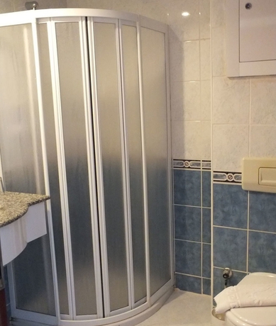 Imagen de la habitación del Acropol Beach Hotel. Foto 14