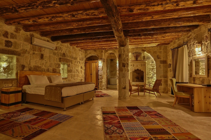 Imagen de la habitación del Acropolis Cave Suite. Foto 11